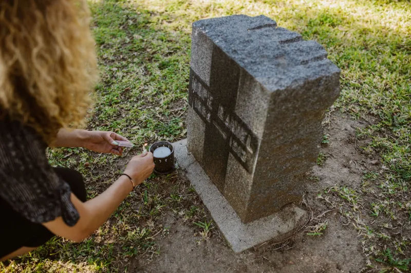 Amor Que Não Vai Embora: Como Carregar Quem Partiu Sem Deixar de Viver